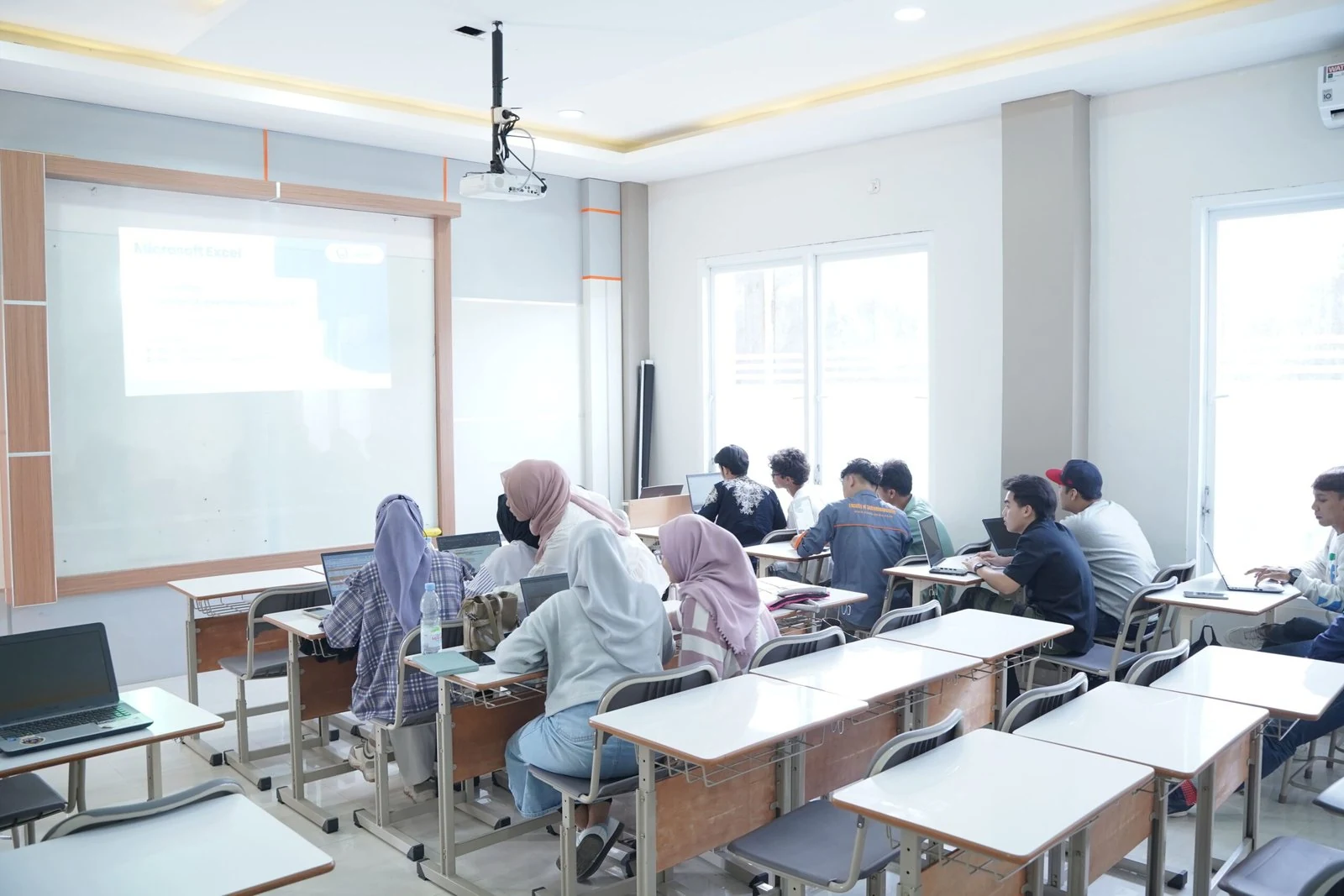 Foto Ruang Belajar 6